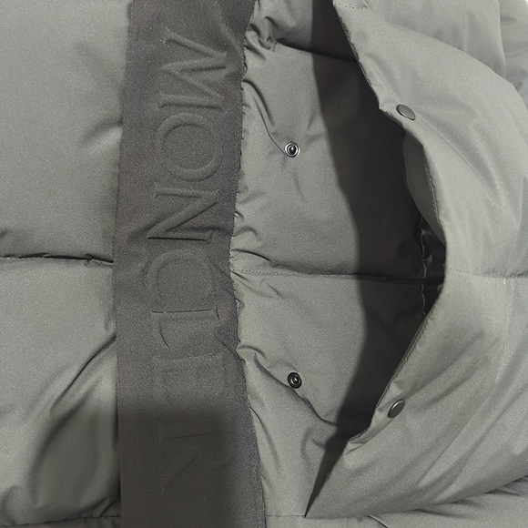 Moncler Windproof And Warm Down Jacket - Picture 6 of 13